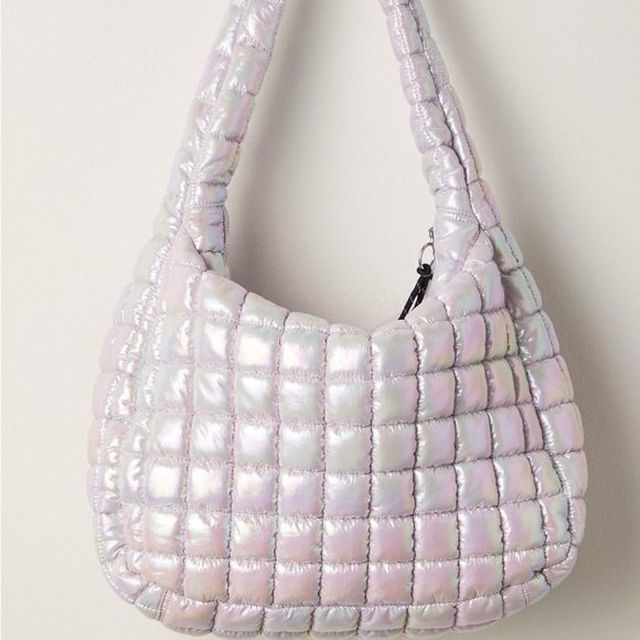 Free People Iridescent Quilted Carryall Tote Bag Abalone Limited Edition - Picture 3 of 5